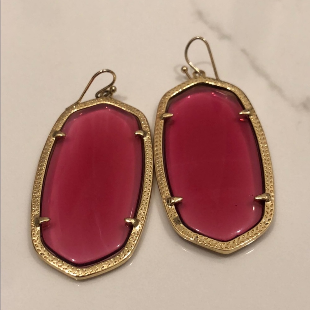 Kendra Scott Danielle Earrings Translucent Berry